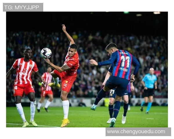 上海足球队阵地战解析：战术布局与球员配合的深度剖析